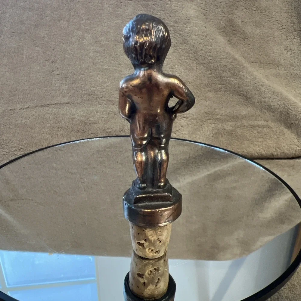 Vtg Brussels Manneken PIS Drink Pourer Bruxelle Brass‎ & Cork Bottle Stopper